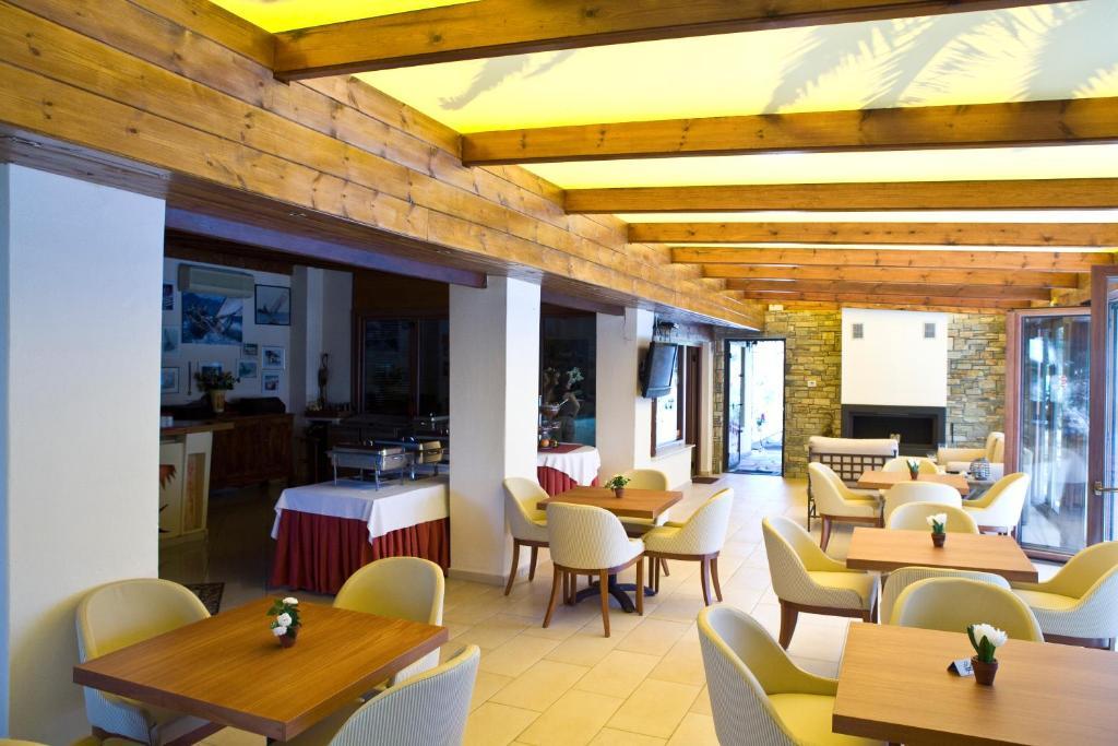 Kelyfos Hotel Néos Marmarás Exterior foto